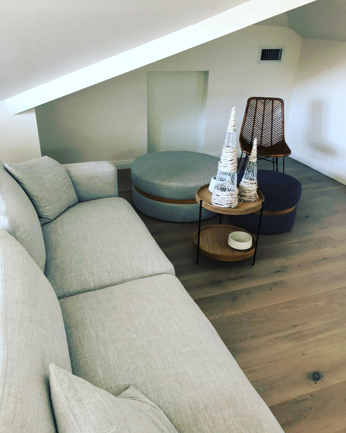 Bexley North spacious attic lounge with furniture