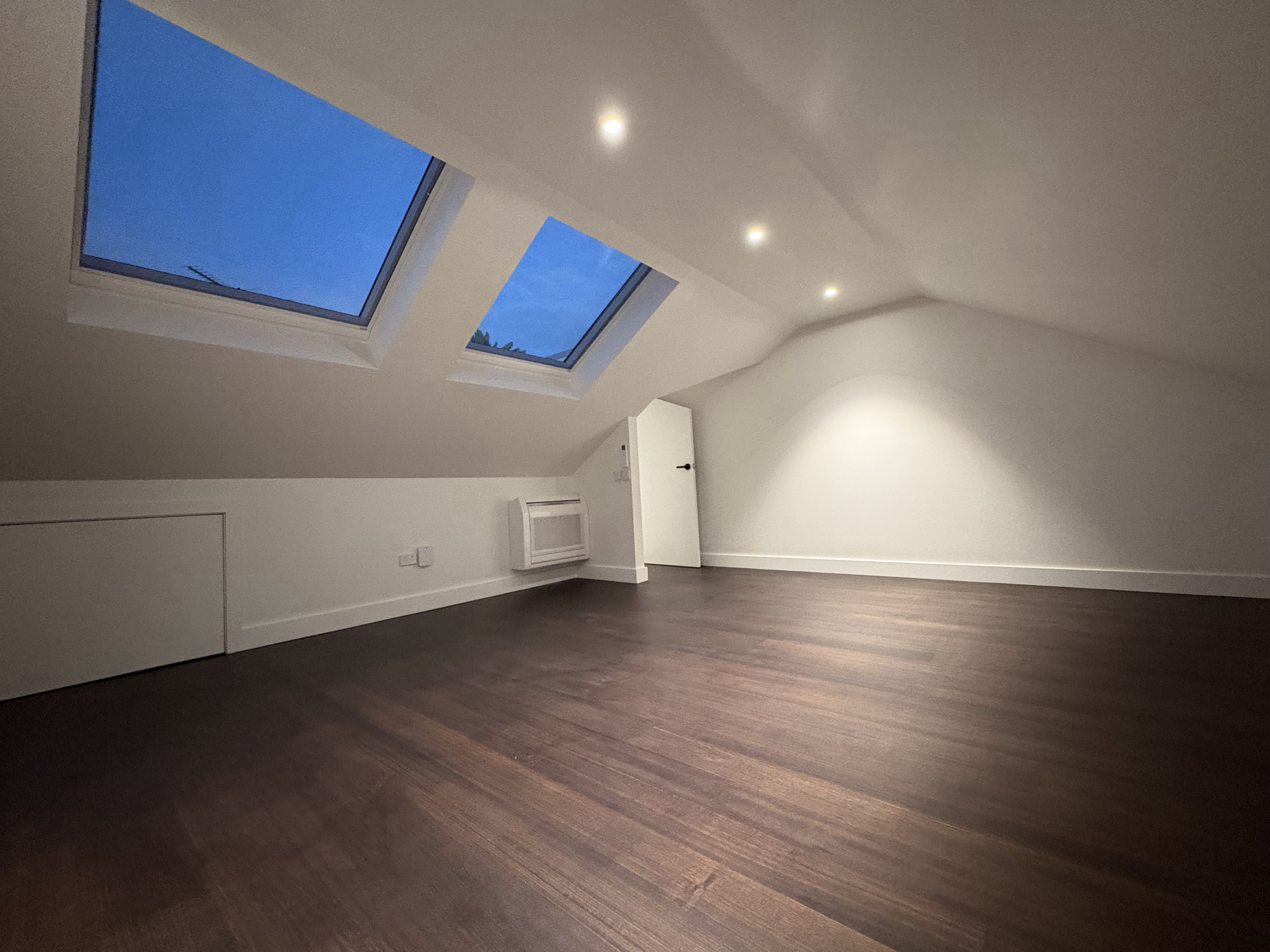 Premium Utility Room in Bondi NSW – Beachside cottage by Inner City Attics