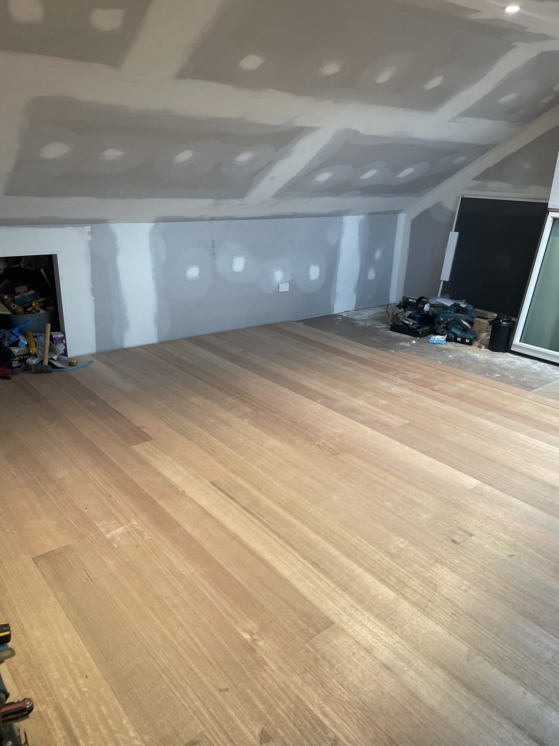 Bondi attic during - flooring and plasterboard